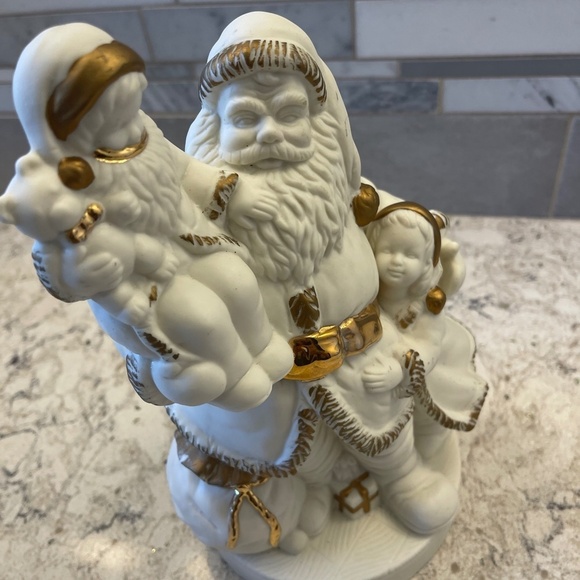 Vintage santa Clause Buchase 1996 Decor - Picture 7 of 12